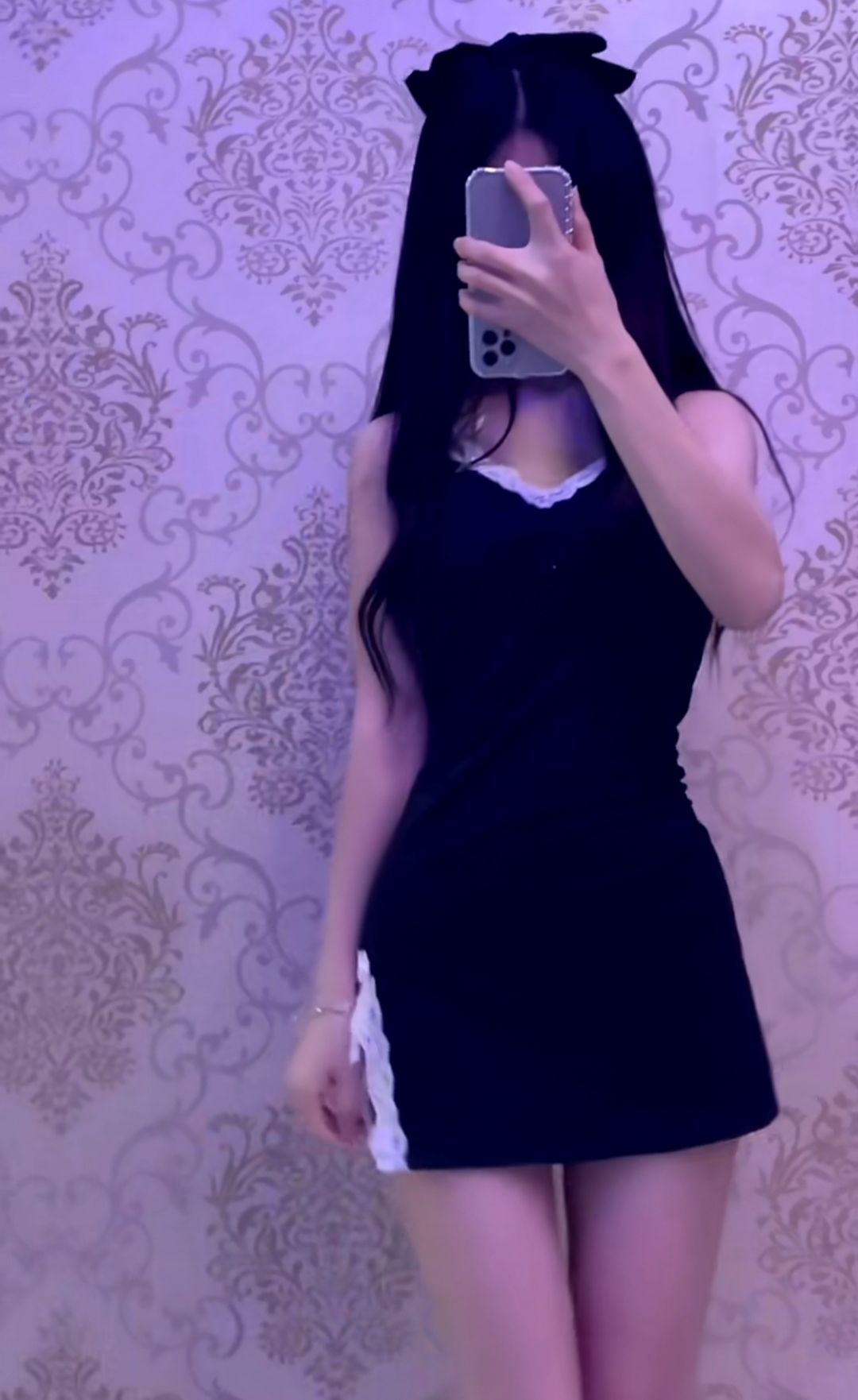 性感美女模特一线天